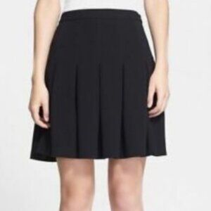 Diane von Furstenberg DVF Gemma Pleated Skirt – Black – Size 4